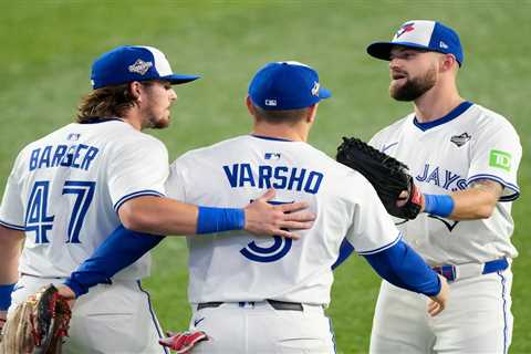 Blue Jays make World Series message loud and clear with Game 1 punch