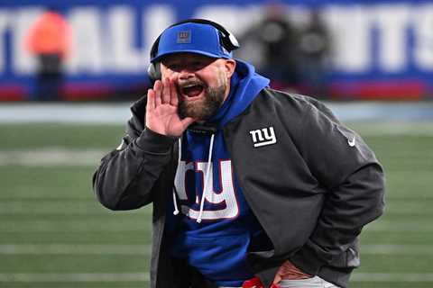 NFL Week 8 predictions, best bets: Picks against the spread for every game