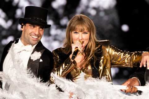 Former ‘Dancing With the Stars’ Pros Say Taylor Swift Dancer Has ‘Absolutely No Business’ Being..