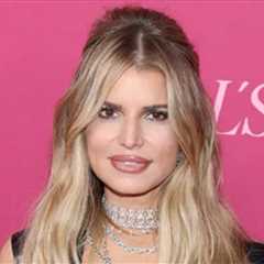 Jessica Simpson Marks 8 Years Sober, Says Alcohol 'Blocked My Dreams'