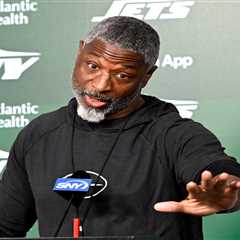 There’s a darker side to Aaron Glenn’s Jets starting quarterback game