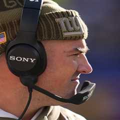 How Mike Kafka’s gutsy head coaching debut gave the Giants a jolt despite another loss
