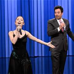 Watch Ariana Grande Sing ROSÉ’s ‘Apt.,’ Lady Gaga’s ‘Shallow’ & More Iconic Duets With Jimmy Fallon