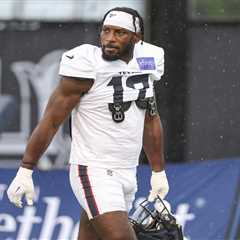 Brett Favre talks ‘sad’ reality of the world after Jets player wounded in shooting