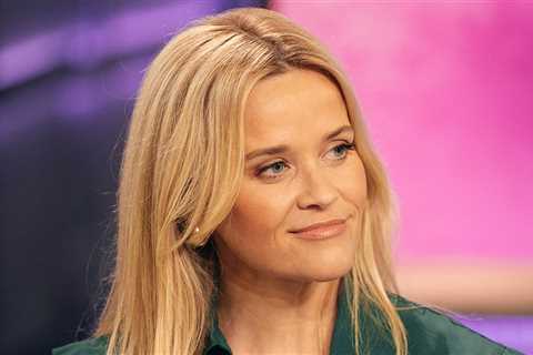 Reese Witherspoon Reflects on Postpartum Depression Battle as a Young Mother