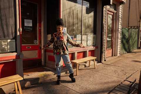 How Chef Shaw-naé Dixon Went From Hip-Hop Caterer to Opening Up One of New York City’s Most..