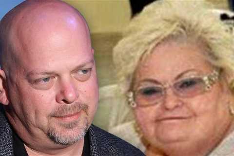 'Pawn Stars' Rick Harrison Mom Joanne Dead at 85