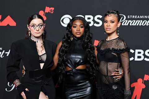 R&B/Hip-Hop Fresh Picks of the Week: Kehlani, 1900Rugrat, 3QUENCY, Armand Hammer & More