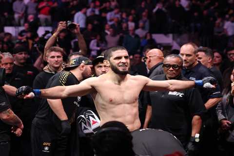 Islam Makhachev secures title in second weight class with UFC 322 win over Jack Della Maddalena