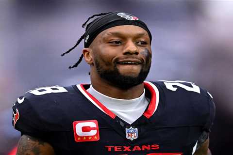 Joe Mixon out for season as Texans fight for playoff lives