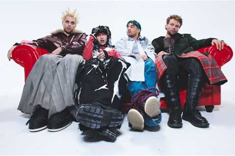 5 Seconds of Summer Shines on ARIA Chart With ‘Everyone’s A Star!’