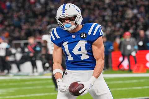 Colts wideout can be a good fantasy football flex option — even with some bad matchups