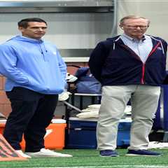 The Giants need to be saved, but a commissioner won’t step in to do it this time