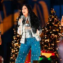 A Very Diva Christmas! Diving Into New Holiday Songs From Cher, Christina Aguilera, Kylie Minogue..