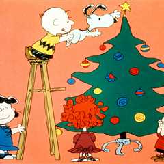 ‘A Charlie Brown Christmas’ Skates Back to Top 10 on Billboard 200