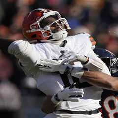 Kevin Stefanski explains ‘miscommunication’ in Shedeur Sanders wristband controversy