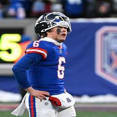 David Tyree wants Giants to sit Jaxson Dart with ‘risks’ mounting