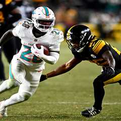 NFL Week 16 player props, picks, best bets: Target De’Von Achane, Tyler Shough