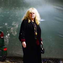 Sally Struthers Seen for First Time Since Rob Reiner's Death