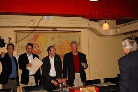 Epstein File Pic Shows Kevin Spacey Chopping It Up With Bill Clinton