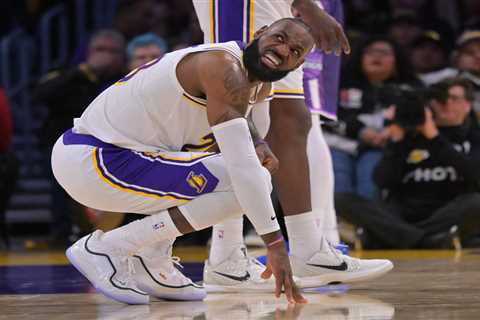 Lakers’ LeBron James receiving uncharacteristically low All-Star vote totals