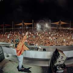 Watch Dom Dolla’s Banging New Year Countdown