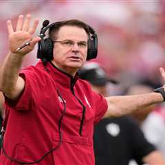 theScore Bet bonus code NPNEWS: Bet $10, get $100 in bonus bets for Oregon vs. Indiana