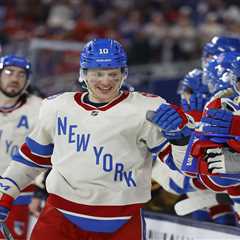 DraftKings promo: Bet $5 and get $300 in bonus bets for Rangers vs. Bruins