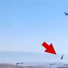 Israeli Air Force Helicopter Crashes During Failed Airlift, Video Shows