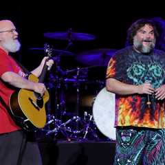 Tenacious D’s Kyle Gass Talks ‘Regret’ Over Trump Assassination Joke & Where He Stands With..