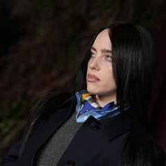 Billie Eilish Calls for Her ‘Fellow Celebrities’ to ‘Speak Up’ About ICE Shootings