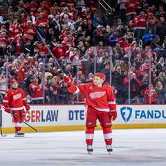 Patrick Kane becomes top American born scorer in NHL history