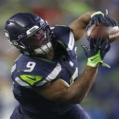 Super Bowl 2026 anytime touchdown odds: Kenneth Walker III, Jaxon Smith-Njigba, Rhamondre Stevenson