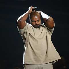 Ye Takes Stage With Daughter North West at First Mexico Show in Nearly 20 Years