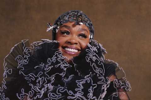 Jill Scott Announces First Album in Over a Decade, ‘To Whom This May Concern’: ‘Thank You for..