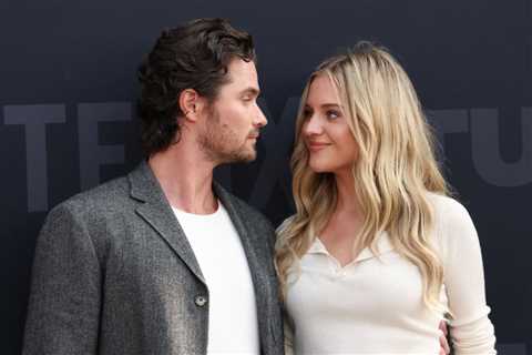 Kelsea Ballerini & Chase Stokes Are Back Together