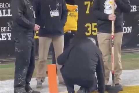Steelers’ field blessed by priest before thrilling playoff-clinching win over Ravens