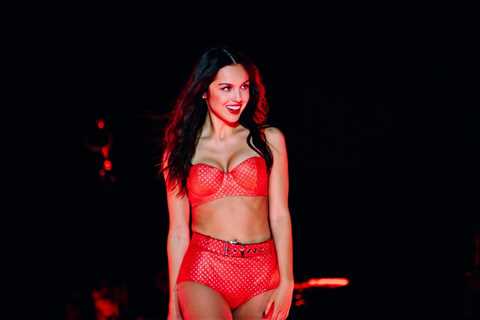 Olivia Rodrigo Pulls Into ‘Drivers License’ 5-Year Anniversary With Special David Byrne Cover..