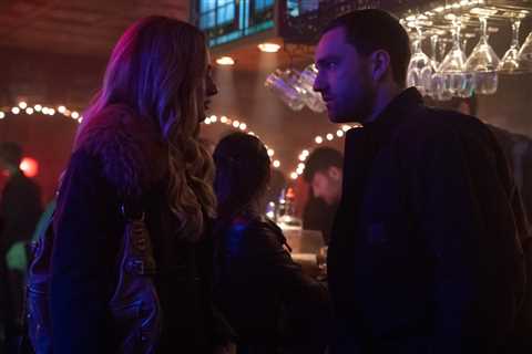 At ‘Tell Me Lies’ Karaoke Night, Stephen Is Breaking Lucy’s Heart (Yet Again): Watch Grace Van..
