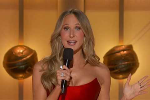 Nikki Glaser Takes Shots At Bari Weiss & CBS News in Golden Globes Monologue