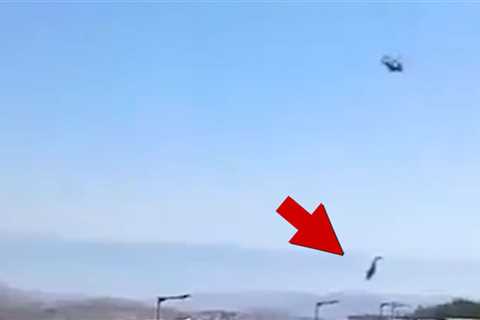 Israeli Air Force Helicopter Crashes During Failed Airlift, Video Shows