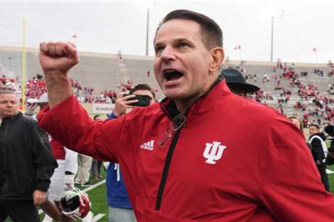 I’m a lifelong Indiana football fan, and the Hoosiers are about to be national champs — but I’m not ..