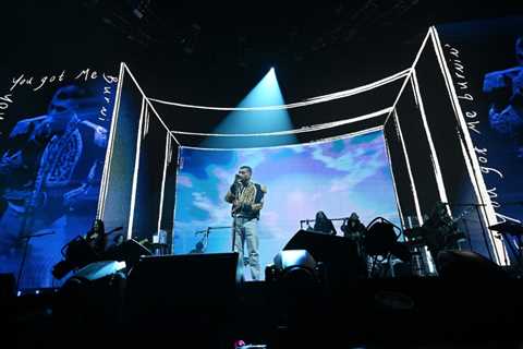 Zayn Kicks Off Las Vegas Residency With Mix of Unreleased Songs & Fan Favorites: Here’s the Setlist