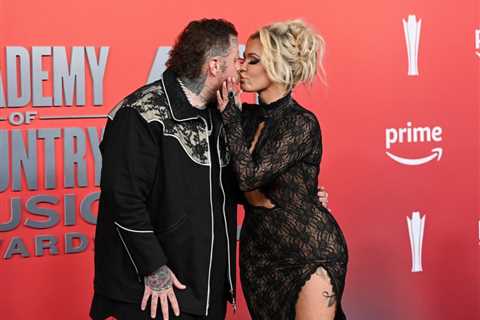 Jelly Roll Jokes About Bunnie XO Calling Him Her ‘Hall Pass’ After 300-Pound Weight Loss: ‘This..