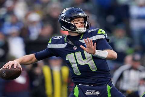 bet365 bonus code NYPBET: bet $5, get $200 in bonus bets for Super Bowl 2026