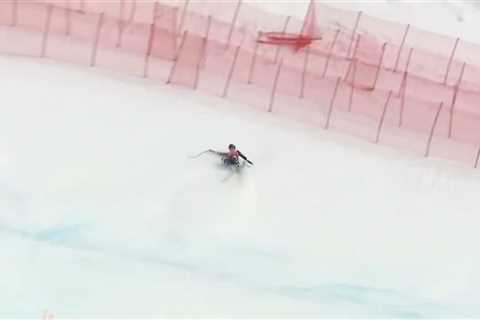 Lindsey Vonn injured after crash in final downhill race week before 2026 Winter Olympics
