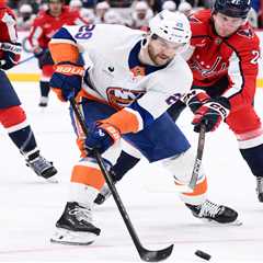 Jonathan Drouin shifts to center as Islanders give their lines a major overhaul