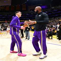 Out since Christmas, Austin Reaves returns to lineup in limited capactity