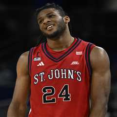 UConn’s Tarris Reed will swing colossal St. John’s clash — and why the referees will matter