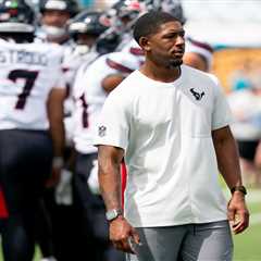 Aaron Glenn completes Jets coaching staff with four new hires